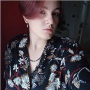 Studentessa del 4° anno delle superiori, livello inglese B2